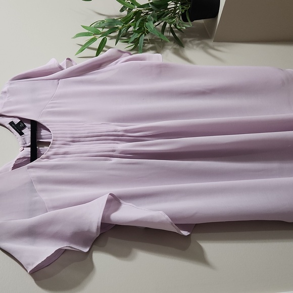 Ann Taylor Lilac Short Sleeve Blouse- Size XL - Picture 2 of 7